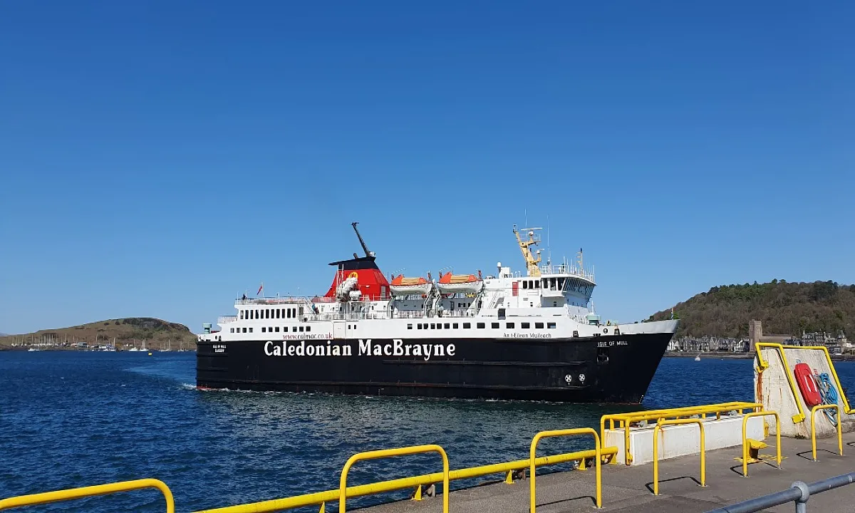 Spirituele retraite Iona: Een magische reis naar jezelf 2026 - iona reis boot.